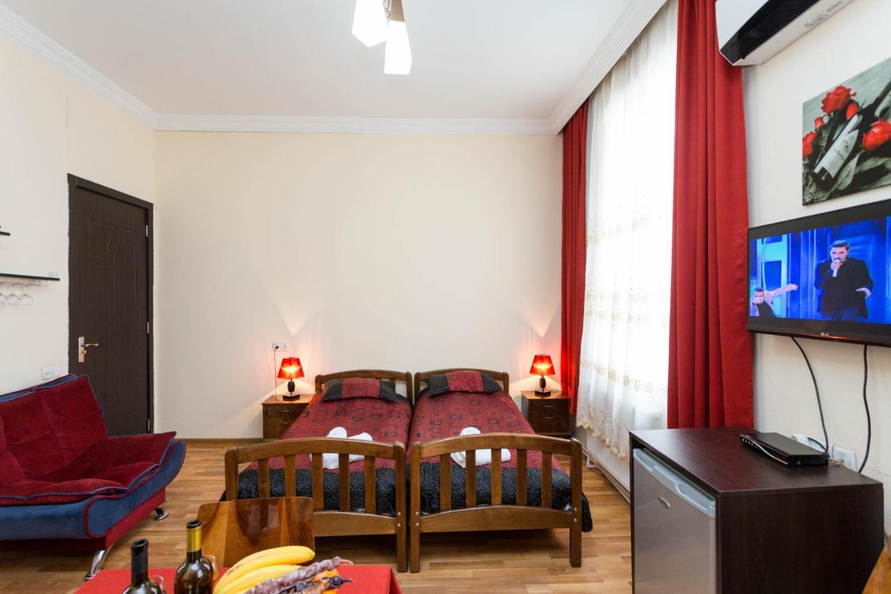 Gis Guest House Tbilisi Exterior foto