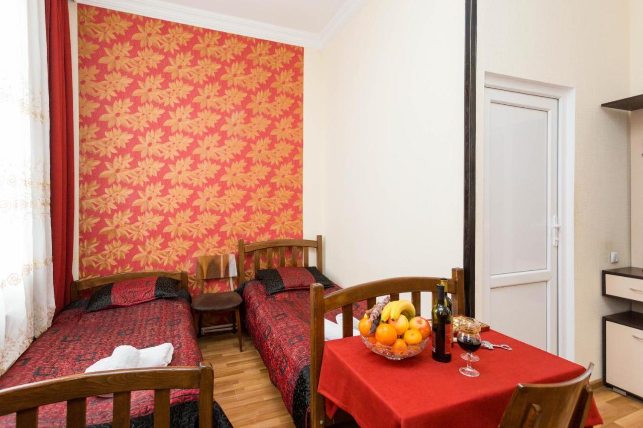Gis Guest House Tbilisi Exterior foto