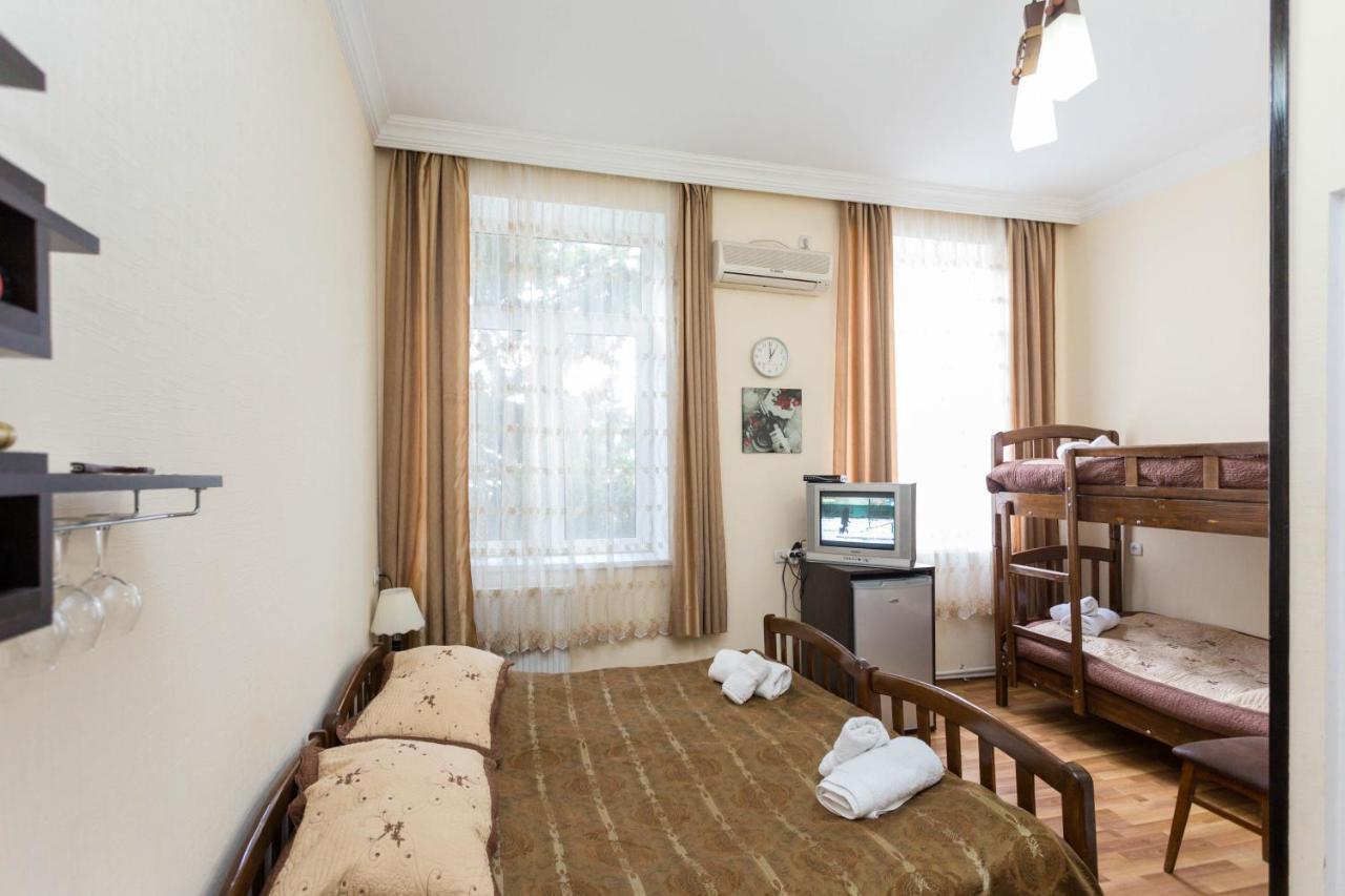 Gis Guest House Tbilisi Exterior foto